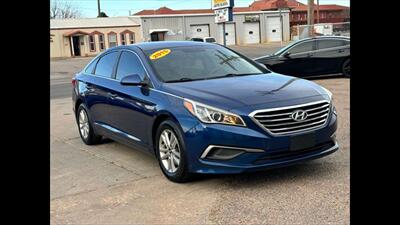 2016 Hyundai SONATA SE   - Photo 2 - Dodge City, KS 67801