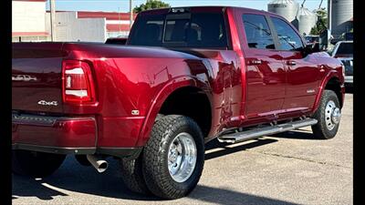 2022 RAM 3500 Laramie   - Photo 4 - Dodge City, KS 67801