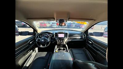 2022 RAM 3500 Laramie   - Photo 5 - Dodge City, KS 67801