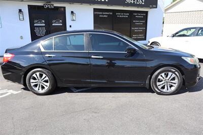 2015 Honda Accord LX 4dr Sedan CVT   - Photo 10 - Hickory, NC 28601