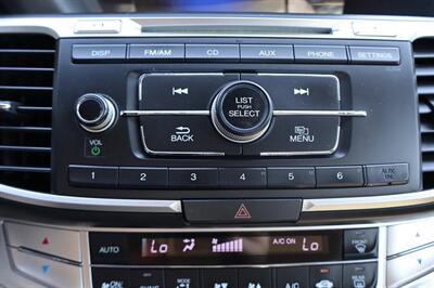 2015 Honda Accord LX 4dr Sedan CVT   - Photo 17 - Hickory, NC 28601