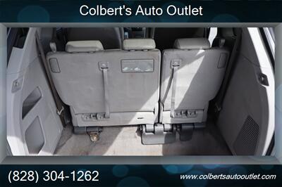 2014 Honda Odyssey Touring 4dr Mini Van   - Photo 24 - Hickory, NC 28601