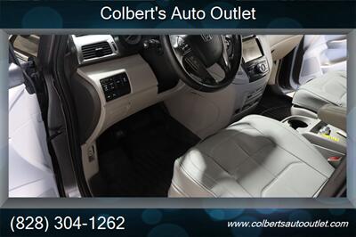 2014 Honda Odyssey Touring 4dr Mini Van   - Photo 20 - Hickory, NC 28601
