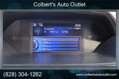 2014 Honda Odyssey Touring 4dr Mini Van   - Photo 32 - Hickory, NC 28601