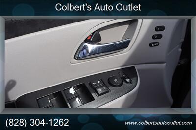 2014 Honda Odyssey Touring 4dr Mini Van   - Photo 28 - Hickory, NC 28601