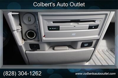 2014 Honda Odyssey Touring 4dr Mini Van   - Photo 37 - Hickory, NC 28601