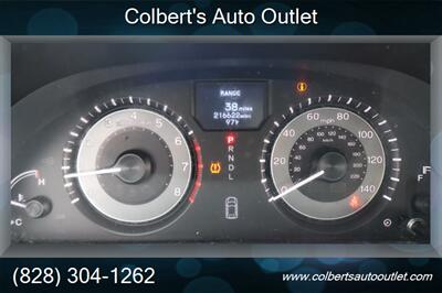 2014 Honda Odyssey Touring 4dr Mini Van   - Photo 31 - Hickory, NC 28601
