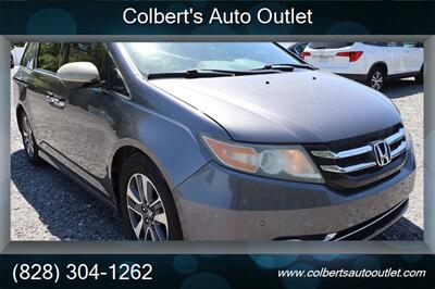 2014 Honda Odyssey Touring 4dr Mini Van   - Photo 4 - Hickory, NC 28601