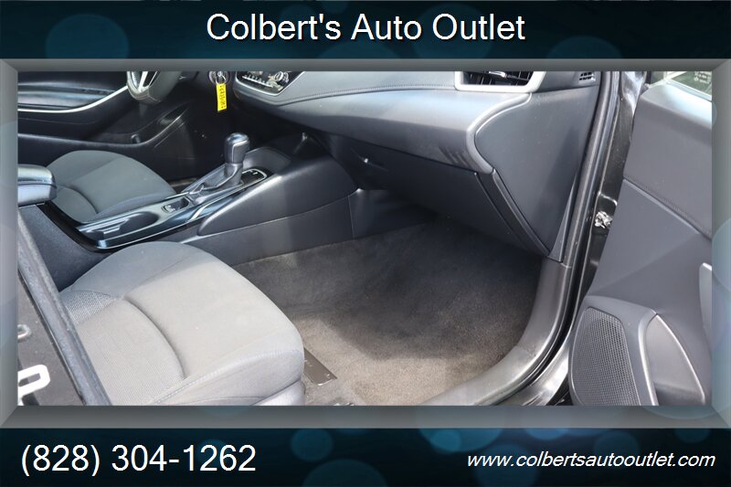2020 Toyota Corolla SE - Photo 19 - Hickory, NC 28601