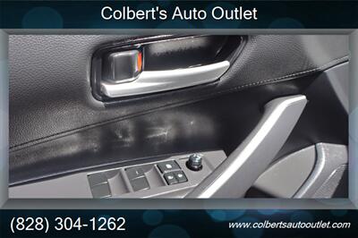2020 Toyota Corolla SE - Photo 12 - Hickory, NC 28601