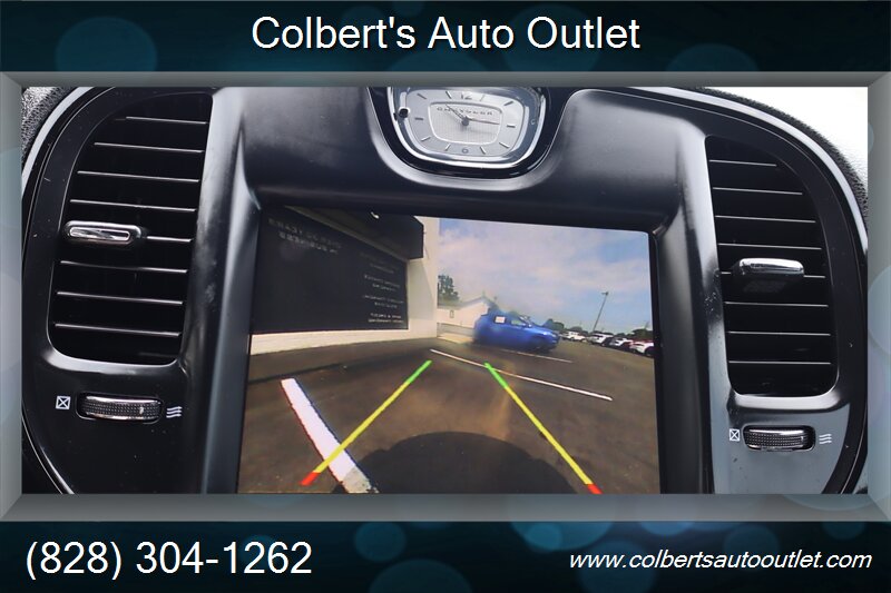 2018 Chrysler 300 Series S - Photo 39 - Hickory, NC 28601