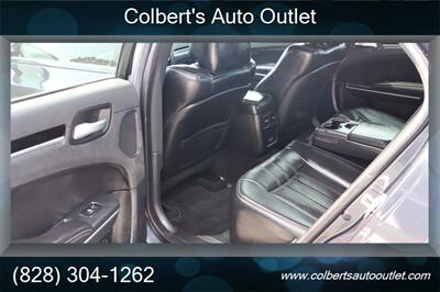 2018 Chrysler 300 Series S - Photo 45 - Hickory, NC 28601