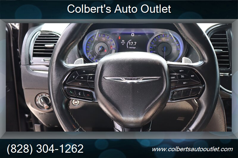 2018 Chrysler 300 Series S - Photo 17 - Hickory, NC 28601