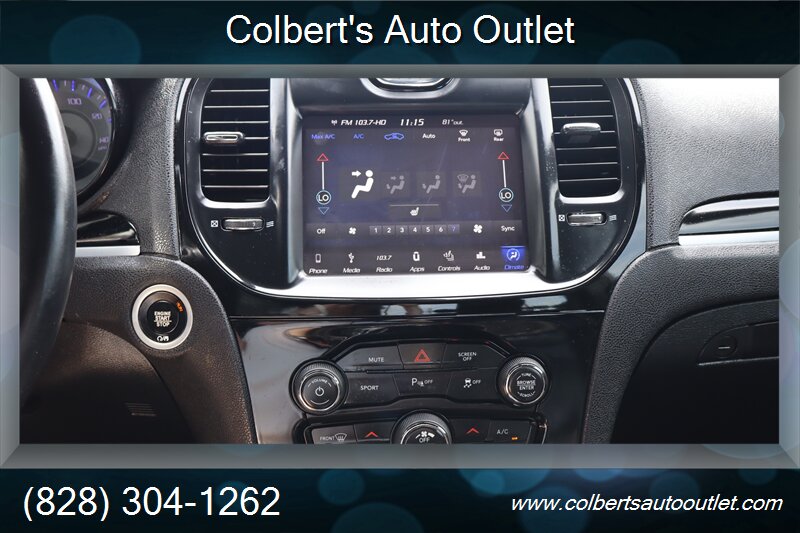 2018 Chrysler 300 Series S - Photo 30 - Hickory, NC 28601