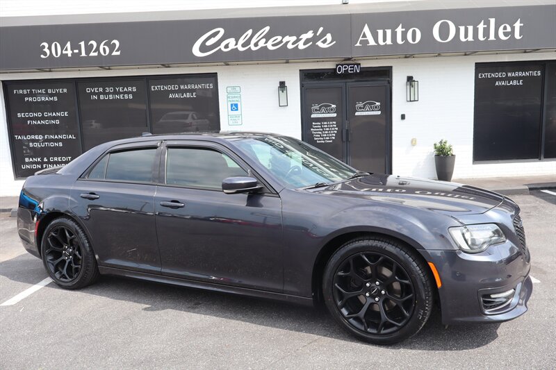 2018 Chrysler 300 Series S - Photo 44 - Hickory, NC 28601