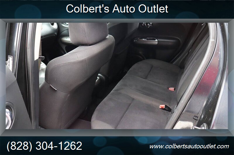 2011 Nissan Juke SV 4dr Crossover 6M - Photo 13 - Hickory, NC 28601