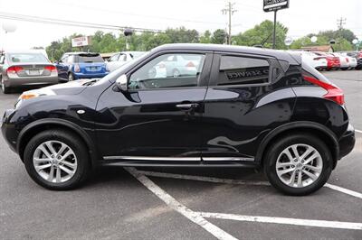 2011 Nissan Juke SV 4dr Crossover 6M   - Photo 5 - Hickory, NC 28601