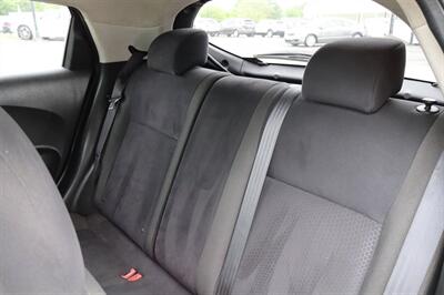 2011 Nissan Juke SV 4dr Crossover 6M   - Photo 14 - Hickory, NC 28601