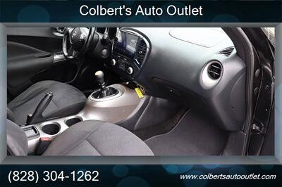 2011 Nissan Juke SV 4dr Crossover 6M - Photo 18 - Hickory, NC 28601