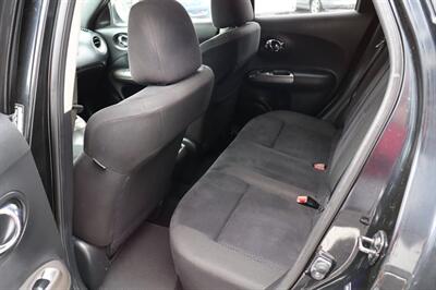 2011 Nissan Juke SV 4dr Crossover 6M   - Photo 13 - Hickory, NC 28601