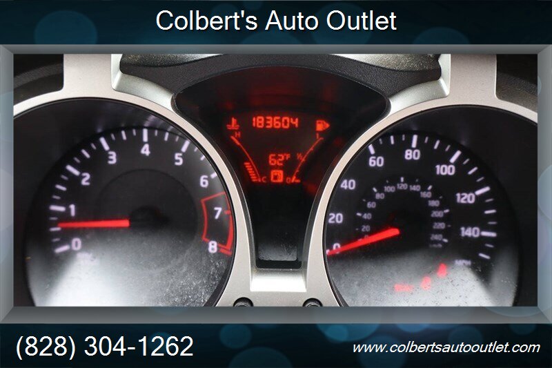 2011 Nissan Juke SV 4dr Crossover 6M - Photo 22 - Hickory, NC 28601