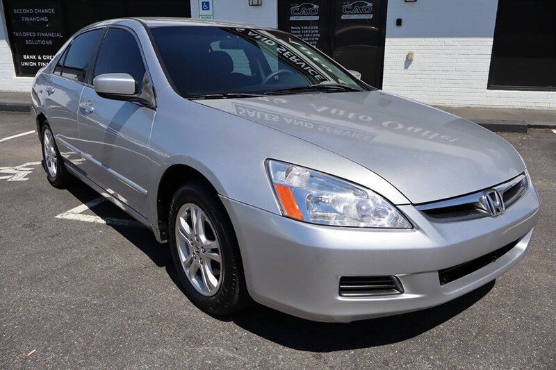 2007 Honda Accord Special Edition - Photo 2 - Hickory, NC 28601