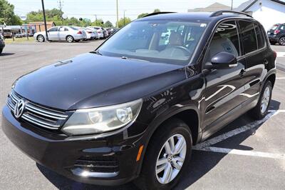 2017 Volkswagen Tiguan Limited 2.0T S 4dr SUV   - Photo 4 - Hickory, NC 28601