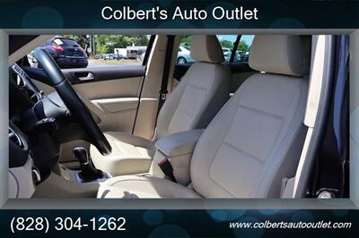 2017 Volkswagen Tiguan Limited 2.0T S 4dr SUV - Photo 11 - Hickory, NC 28601