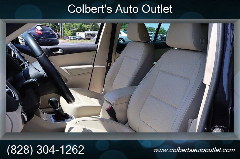 2017 Volkswagen Tiguan Limited 2.0T S 4dr SUV - Photo 11 - Hickory, NC 28601