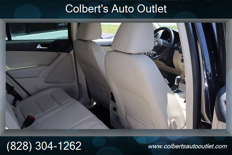 2017 Volkswagen Tiguan Limited 2.0T S 4dr SUV - Photo 16 - Hickory, NC 28601