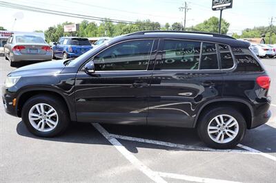 2017 Volkswagen Tiguan Limited 2.0T S 4dr SUV   - Photo 5 - Hickory, NC 28601