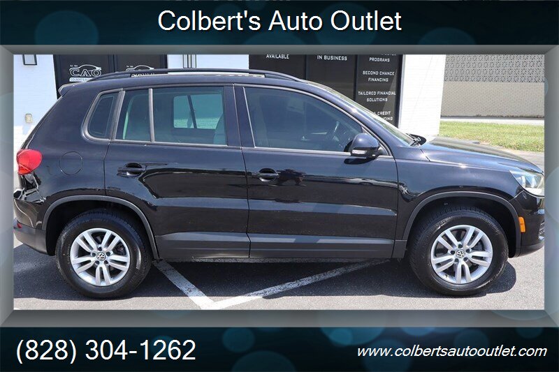 2017 Volkswagen Tiguan Limited 2.0T S 4dr SUV - Photo 9 - Hickory, NC 28601