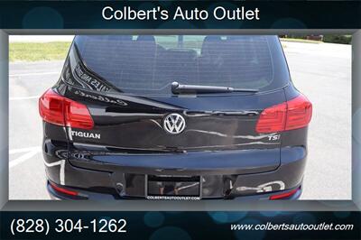 2017 Volkswagen Tiguan Limited 2.0T S 4dr SUV - Photo 7 - Hickory, NC 28601