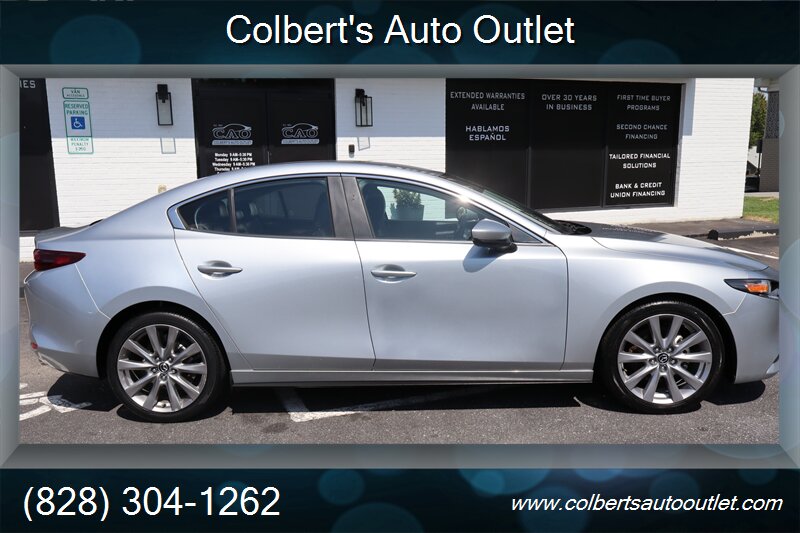2019 Mazda Mazda3 Sedan Select - Photo 7 - Hickory, NC 28601