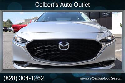 2019 Mazda Mazda3 Sedan Select - Photo 8 - Hickory, NC 28601