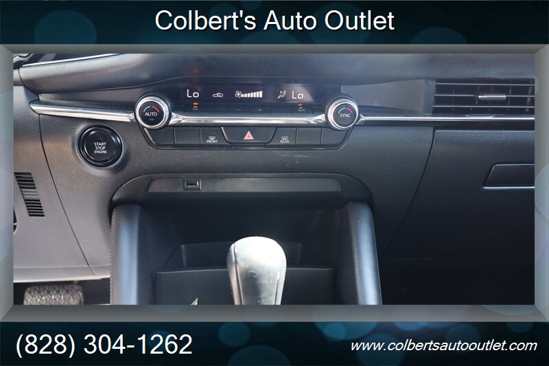 2019 Mazda Mazda3 Sedan Select - Photo 19 - Hickory, NC 28601
