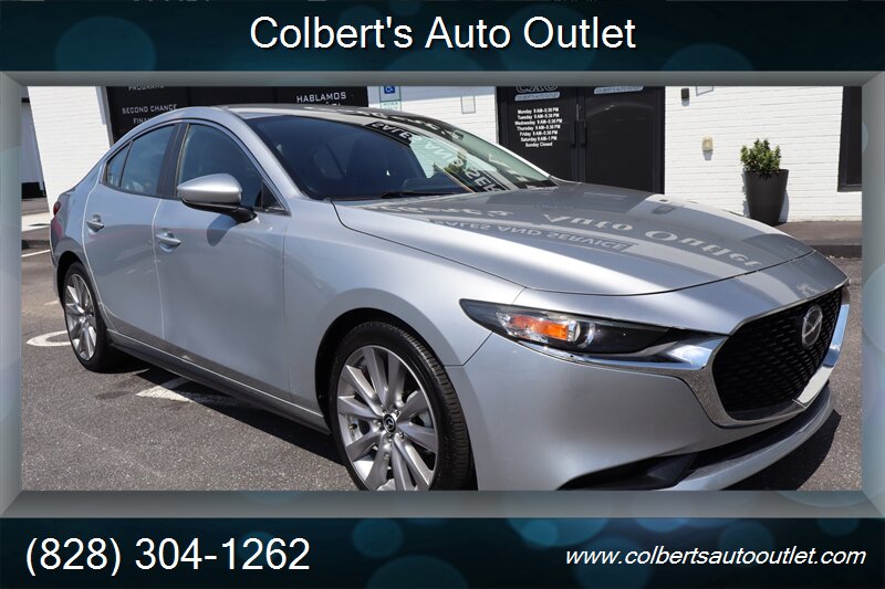 2019 Mazda Mazda3 Sedan Select - Photo 2 - Hickory, NC 28601