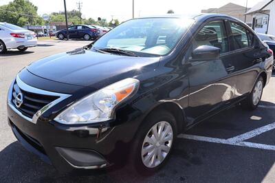 2018 Nissan Versa SV 4dr Sedan   - Photo 4 - Hickory, NC 28601