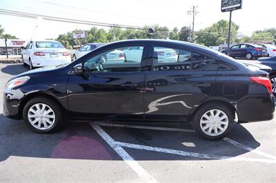 2018 Nissan Versa SV 4dr Sedan   - Photo 5 - Hickory, NC 28601