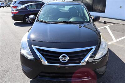 2018 Nissan Versa SV 4dr Sedan   - Photo 3 - Hickory, NC 28601