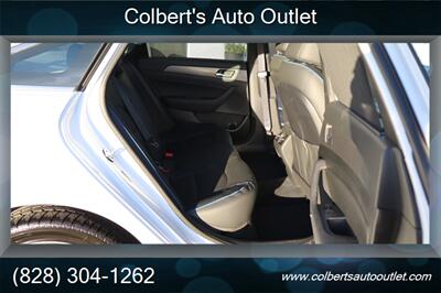 2018 Hyundai SONATA Limited 2.0T+ - Photo 20 - Hickory, NC 28601