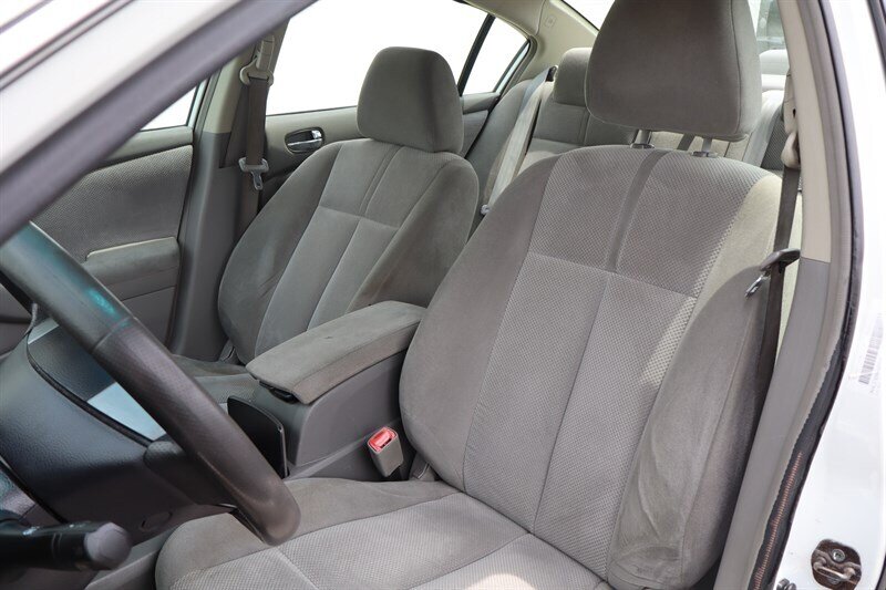 2009 Nissan Altima 2.5 S - Photo 12 - Hickory, NC 28601