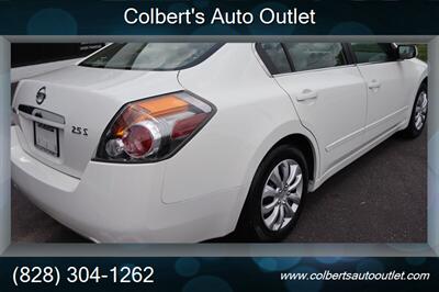 2009 Nissan Altima 2.5 S - Photo 8 - Hickory, NC 28601