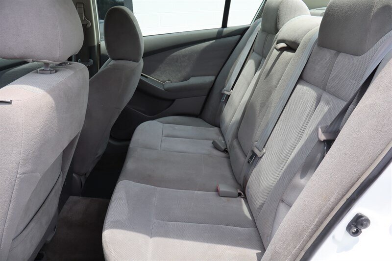 2009 Nissan Altima 2.5 S - Photo 13 - Hickory, NC 28601