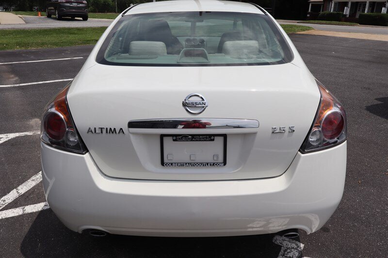 2009 Nissan Altima 2.5 S - Photo 7 - Hickory, NC 28601