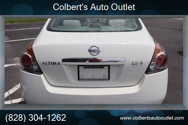2009 Nissan Altima 2.5 S - Photo 7 - Hickory, NC 28601