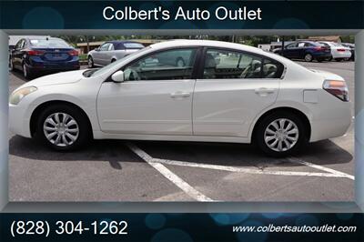 2009 Nissan Altima 2.5 S - Photo 5 - Hickory, NC 28601