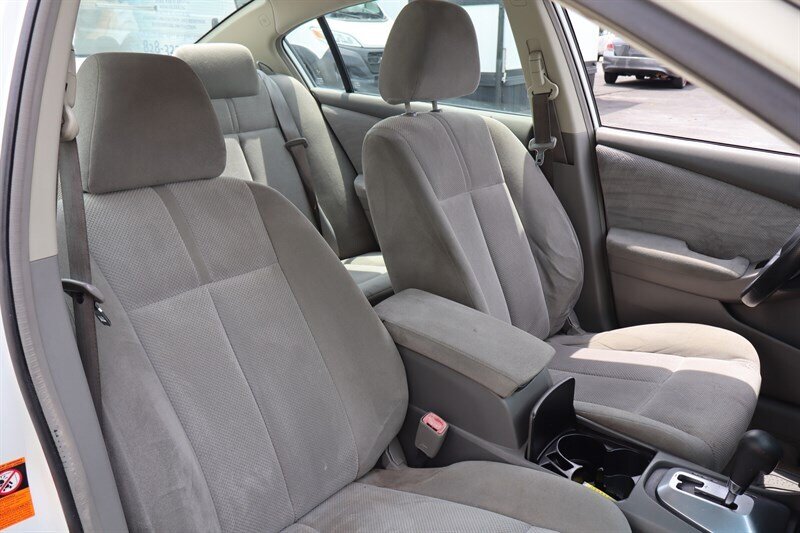 2009 Nissan Altima 2.5 S - Photo 19 - Hickory, NC 28601