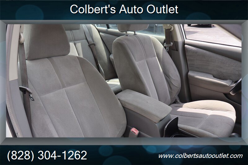 2009 Nissan Altima 2.5 S - Photo 19 - Hickory, NC 28601