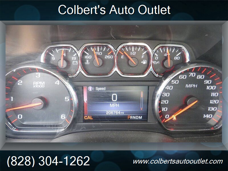 2016 GMC Yukon XL SLT 4x2 4dr SUV - Photo 27 - Hickory, NC 28601